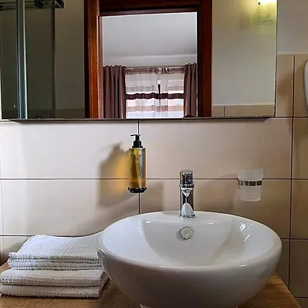 Al Pez Exclusive Bed & Breakfast 3*