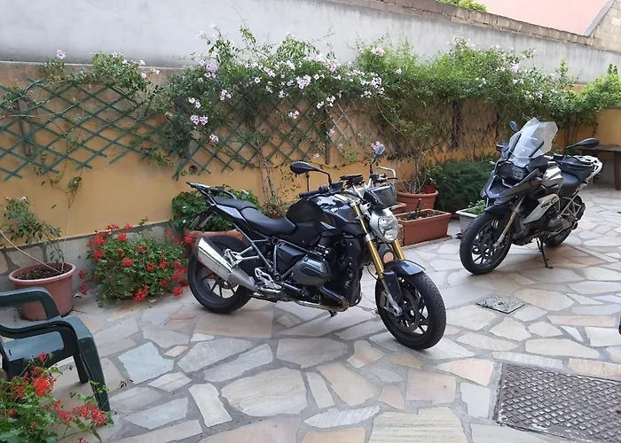 Oda ve Kahvaltı Al Pez Exclusive Olbia