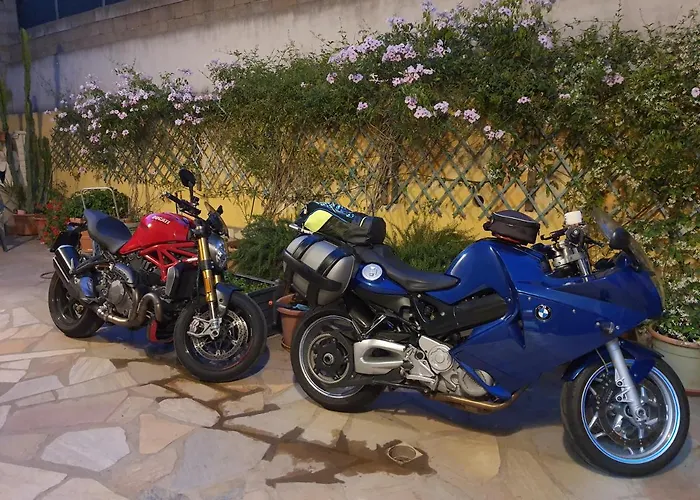 Oda ve Kahvaltı Al Pez Exclusive 3*